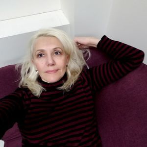 Meet your Posher, Lisa